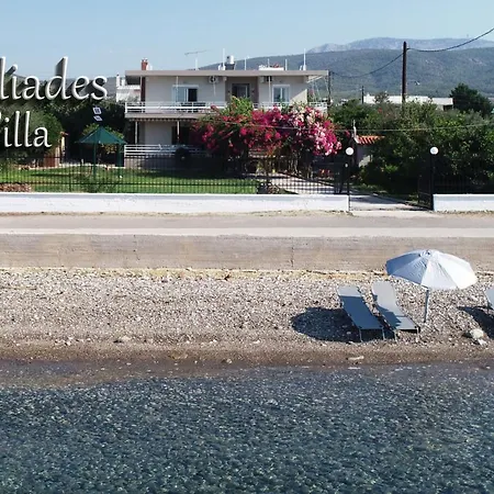 Meliades Agioi Theodoroi (Corinthia)